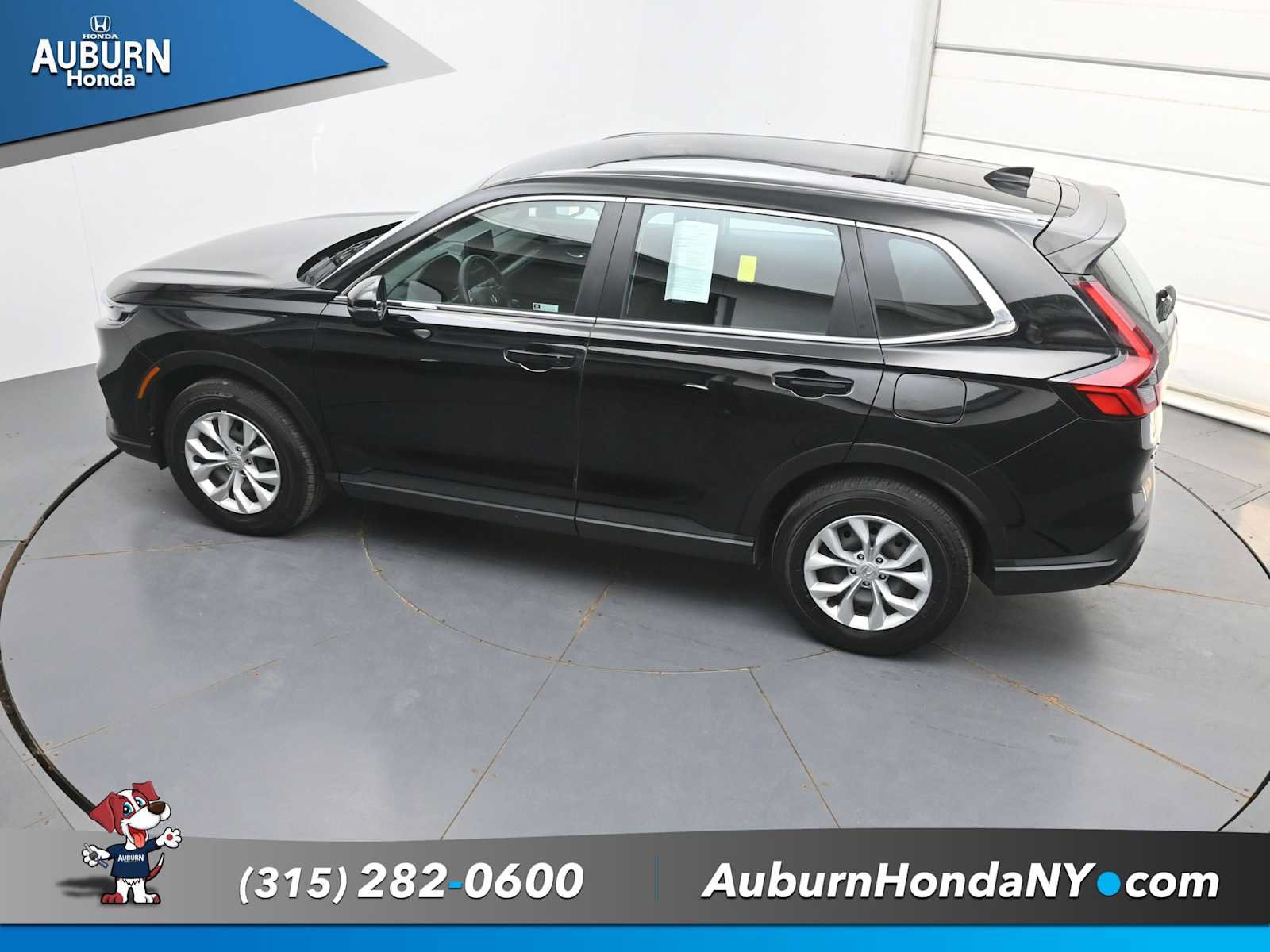 Used 2024 Honda CR-V LX image 31