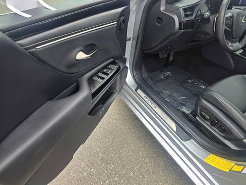 Certified 2023 Lexus ES 350 w/ Accessory Package (Z1) FWD image 20