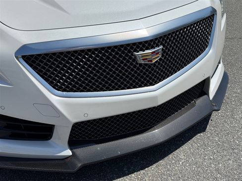 Used 2016 Cadillac CTS V w/ Carbon Fiber Package RWD image 11