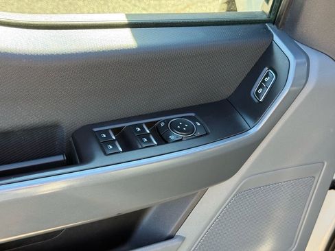 Used 2023 Ford F150 XLT image 15