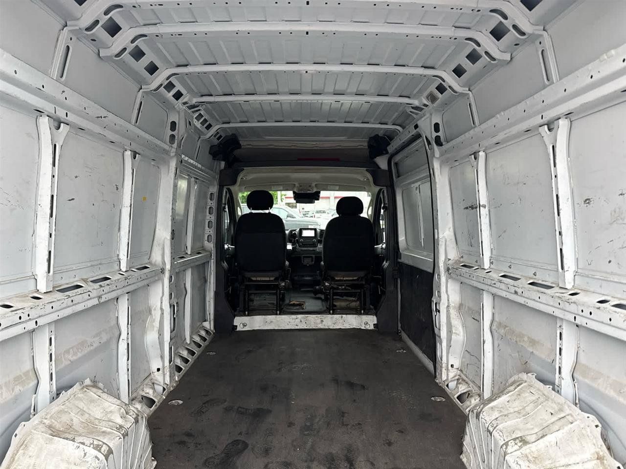 Used 2023 RAM ProMaster 2500 FWD image 17
