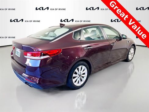 Used 2016 Kia Optima LX image 8