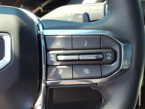 New 2026 GMC Yukon Denali w/ Sun & Power Step Package AWD/4WD image 27
