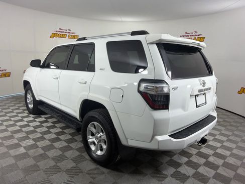 Used 2022 Toyota 4Runner SR5 image 3