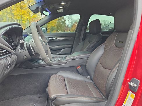 Used 2023 Cadillac CT5 V w/ Premium Package image 13