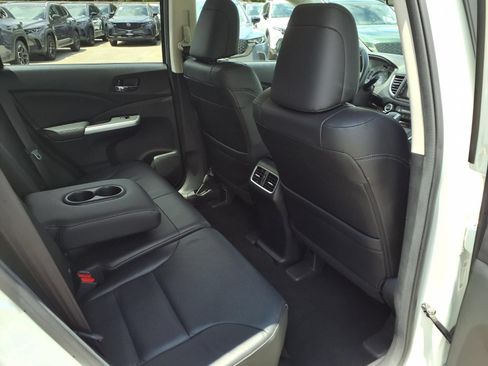 Used 2016 Honda CR-V Touring image 21