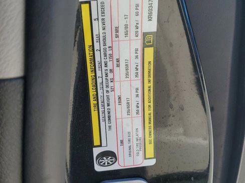 Used 2019 Chrysler Pacifica Touring-L image 32