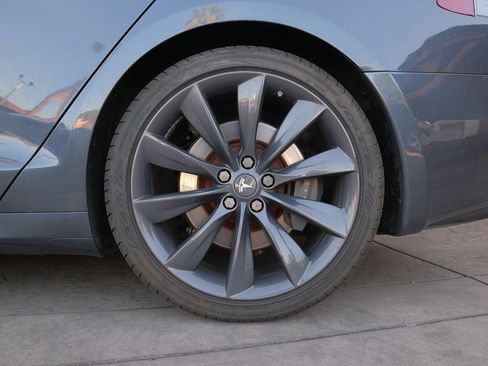 Used 2017 Tesla Model S 75 image 41