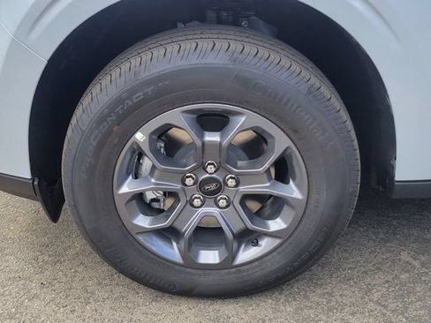 New 2026 Ford Maverick XLT FWD image 5