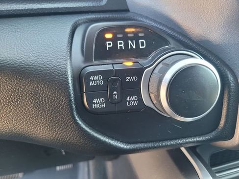 Used 2021 RAM 1500 Big Horn image 18