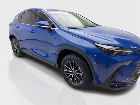 Used 2024 Lexus NX 250 FWD image 12