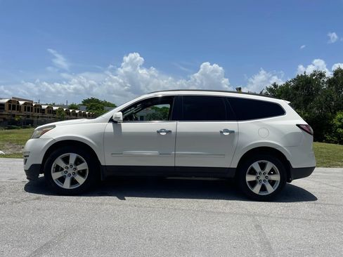 Used 2014 Chevrolet Traverse LTZ AWD/4WD image 10