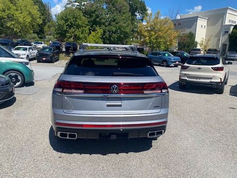 New 2026 Volkswagen Atlas Cross Sport SEL Premium R-Line image 5
