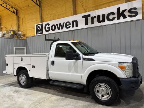 Used 2015 Ford F350 XL image 3