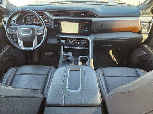 Used 2022 GMC Sierra 1500 Denali w/ Denali Carbonpro Edition image 23
