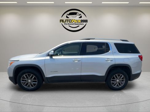 Used 2019 GMC Acadia SLT FWD image 4