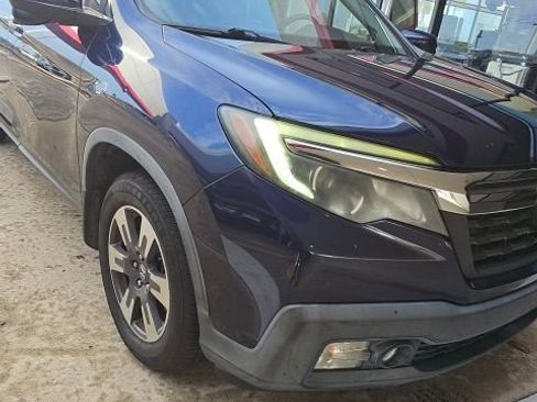 Used 2019 Honda Ridgeline RTL-T image 3