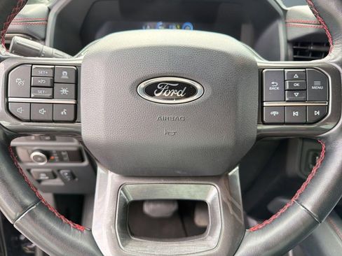 Used 2024 Ford Expedition Limited AWD/4WD image 17