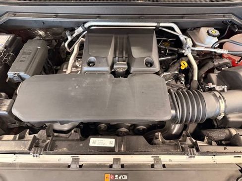Used 2025 GMC Canyon Denali AWD/4WD image 46