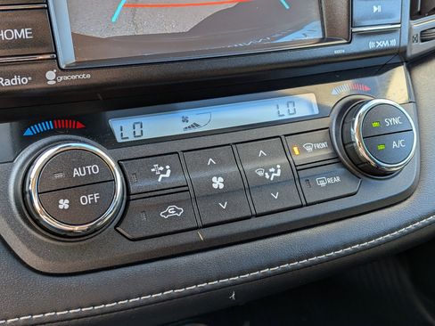 Used 2017 Toyota RAV4 XLE image 20