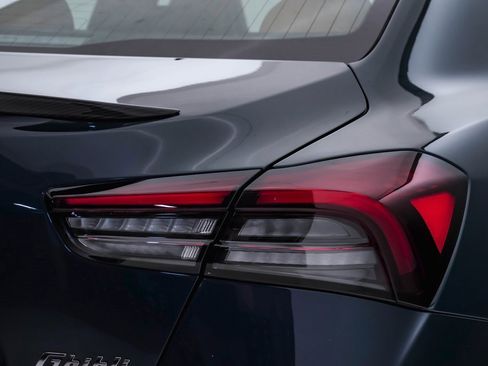 Used 2024 Maserati Ghibli Trofeo image 13