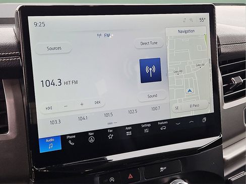 Used 2024 Ford Expedition Max XLT image 23