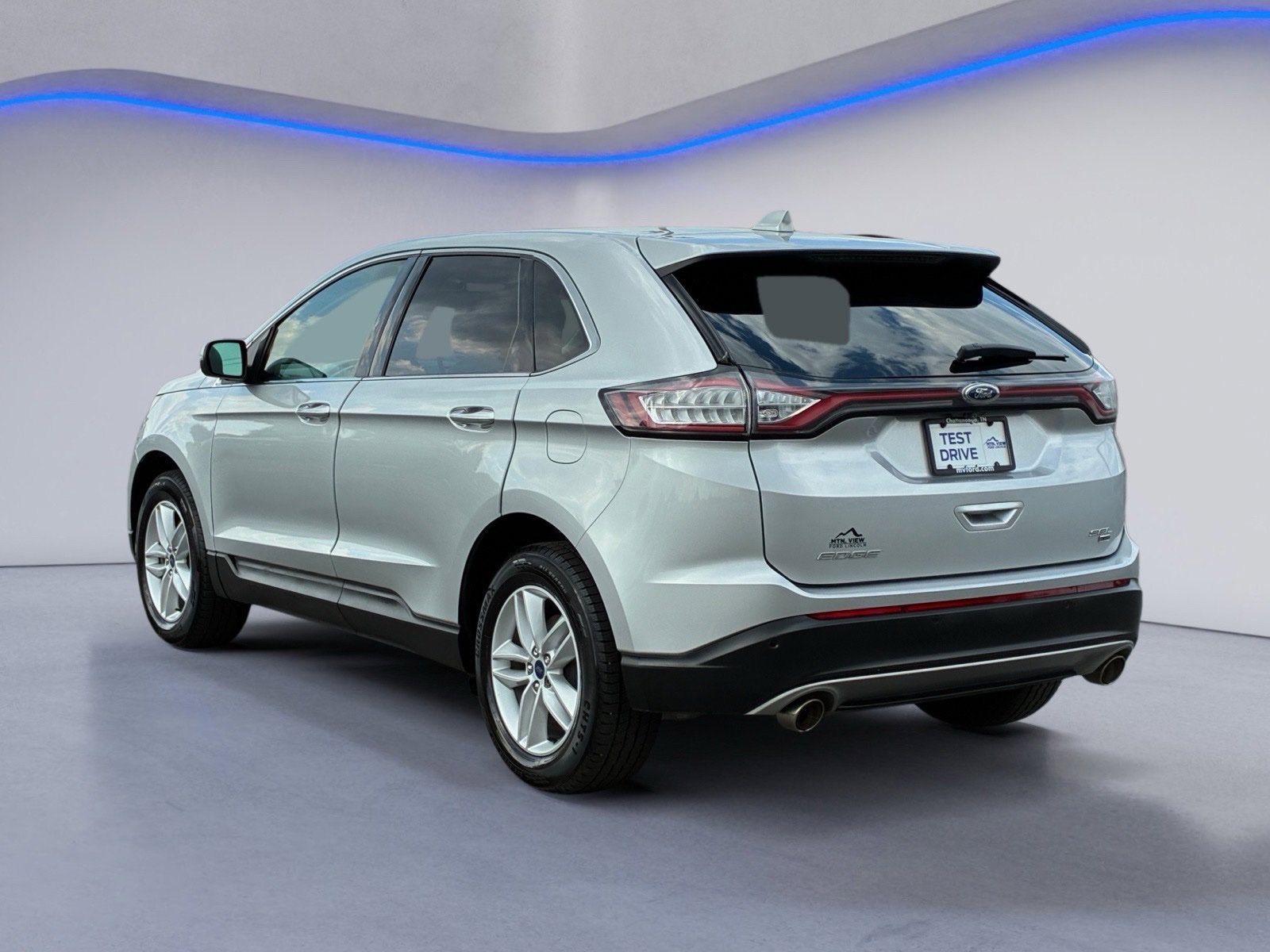 Used 2016 Ford Edge SEL w/ Equipment Group 201A AWD/4WD image 3
