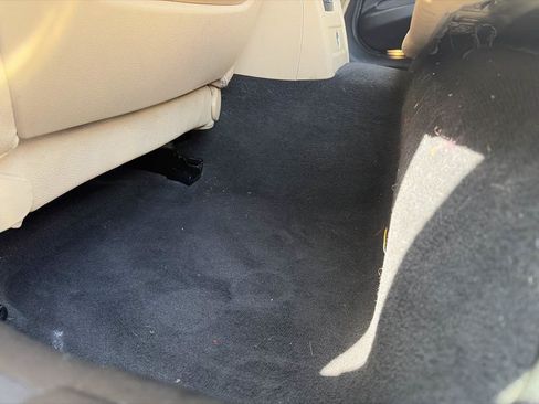 Used 2018 BMW 320i Sedan RWD image 15