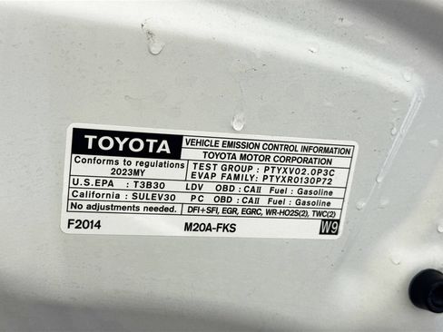 Used 2023 Toyota Corolla LE image 17