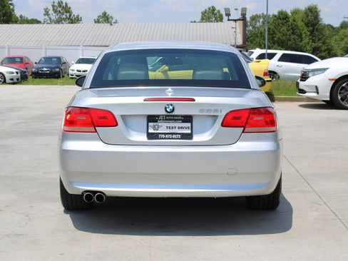 Used 2009 BMW 328i Convertible image 11