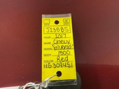 Used 2017 Chevrolet Silverado 1500 LT w/ All Star Edition image 48