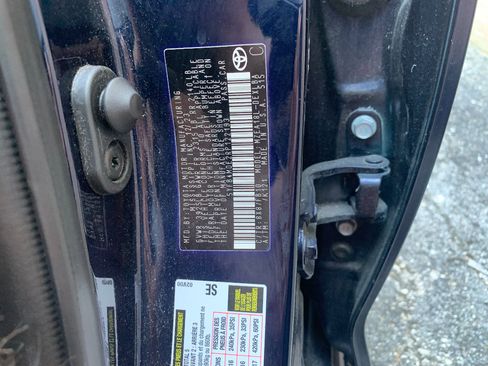 Used 2024 Toyota Corolla LE FWD image 35