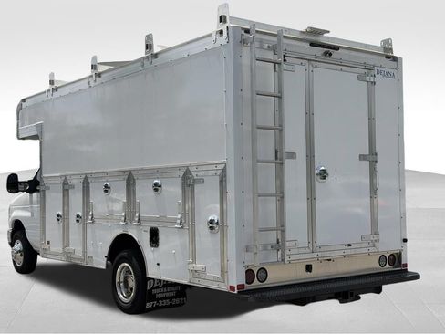 Certified 2024 Ford E-450 and Econoline 450 Super Duty w/ Ambulance Prep Package RWD image 5