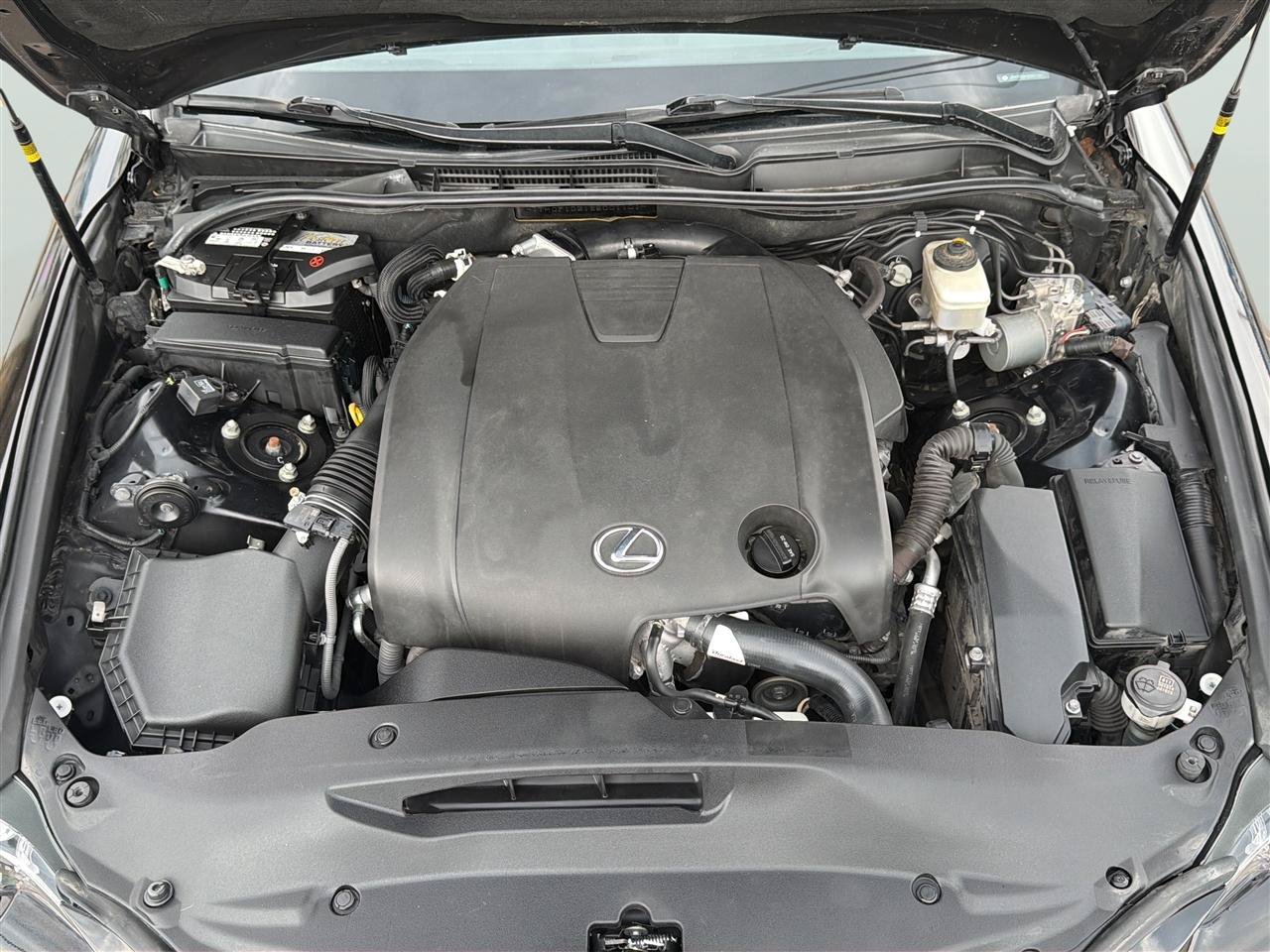 Used 2014 Lexus IS 250 AWD w/ Navigation Package image 26