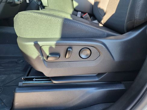 New 2026 Chevrolet Silverado 2500 Custom w/ Custom Value Package image 27