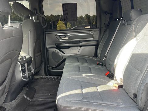 Used 2023 RAM 1500 Big Horn AWD/4WD image 33