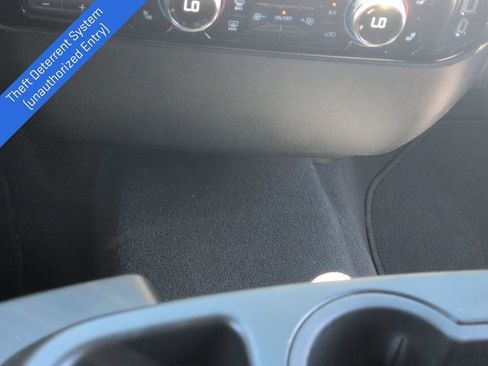 Certified 2026 GMC Sierra 1500 SLT AWD/4WD image 32