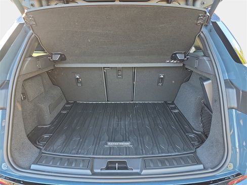 New 2026 Land Rover Range Rover Evoque S image 12