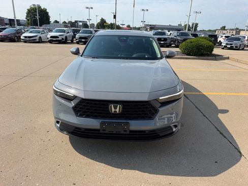 Certified 2025 Honda Accord Touring image 7