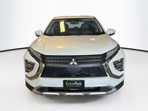 Used 2025 Mitsubishi Eclipse Cross SE AWD/4WD image 2
