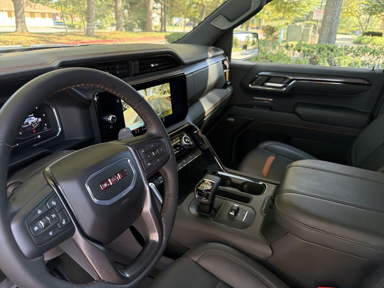 Used 2024 GMC Sierra 1500 AT4 w/ Technology Package AWD/4WD image 21