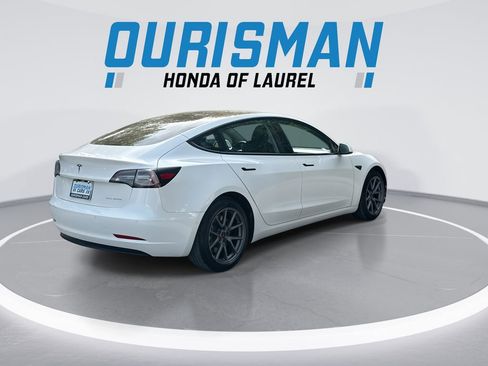 Used 2022 Tesla Model 3 Long Range AWD/4WD image 8