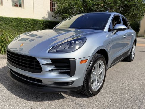 Used 2020 Porsche Macan AWD/4WD image 41