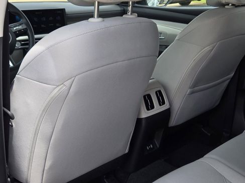 Certified 2025 Hyundai Tucson SEL FWD image 23