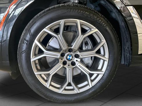 Used 2026 BMW X7 xDrive40i AWD/4WD image 10