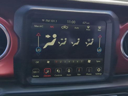 Used 2021 Jeep Gladiator Rubicon AWD/4WD image 23