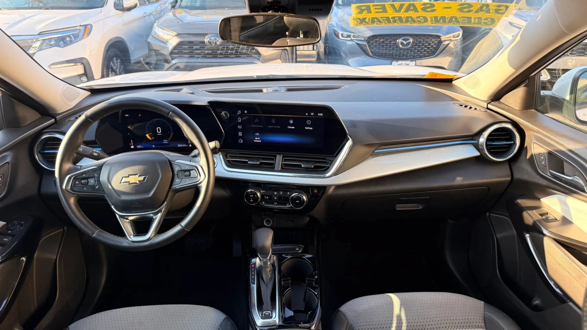 Used 2025 Chevrolet Trax LT w/ LT Convenience Package FWD image 15