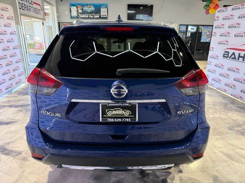 Used 2019 Nissan Rogue SV image 9