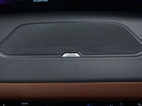 Used 2025 Lincoln Navigator Reserve image 38