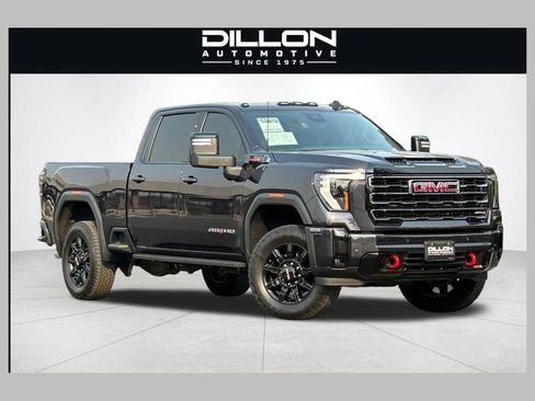 Used 2025 GMC Sierra 2500 AT4 AWD/4WD image 1